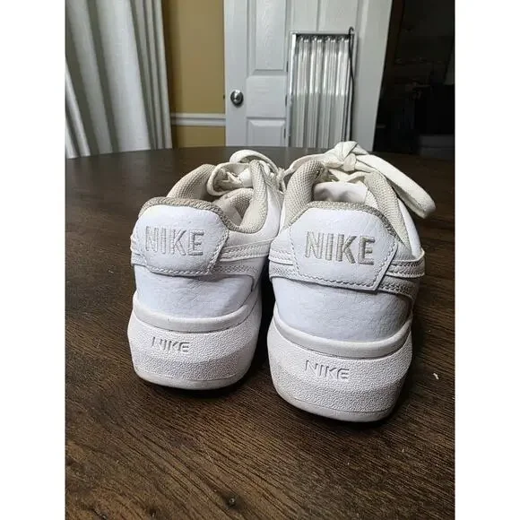 Nike Air Force One AF1 Low Triple White Sneaker Women’s 314192-117 Size 8 - Picture 15 of 16